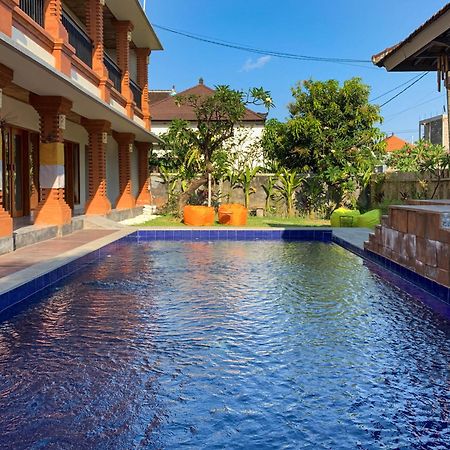 Candra Loka Studio & Apartment By The Loka Kerobokan  Bagian luar foto