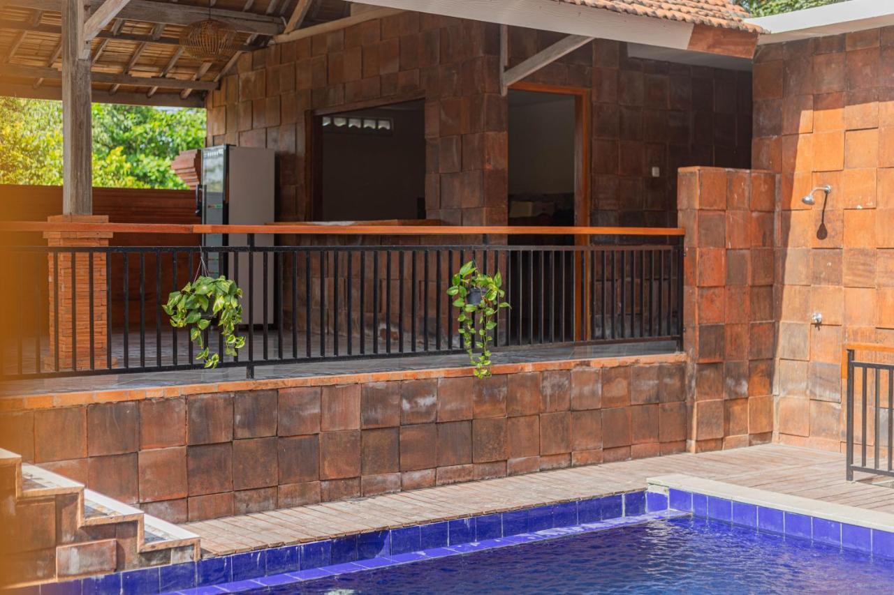 Candra Loka Studio & Apartment By The Loka Kerobokan  Bagian luar foto