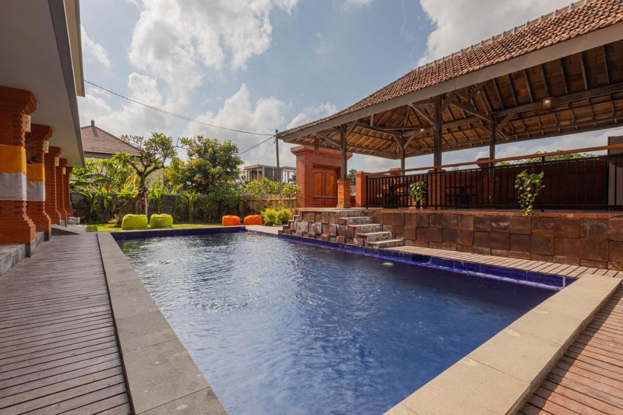 Candra Loka Studio & Apartment By The Loka Kerobokan  Bagian luar foto