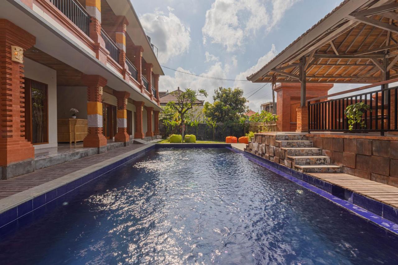 Candra Loka Studio & Apartment By The Loka Kerobokan  Bagian luar foto