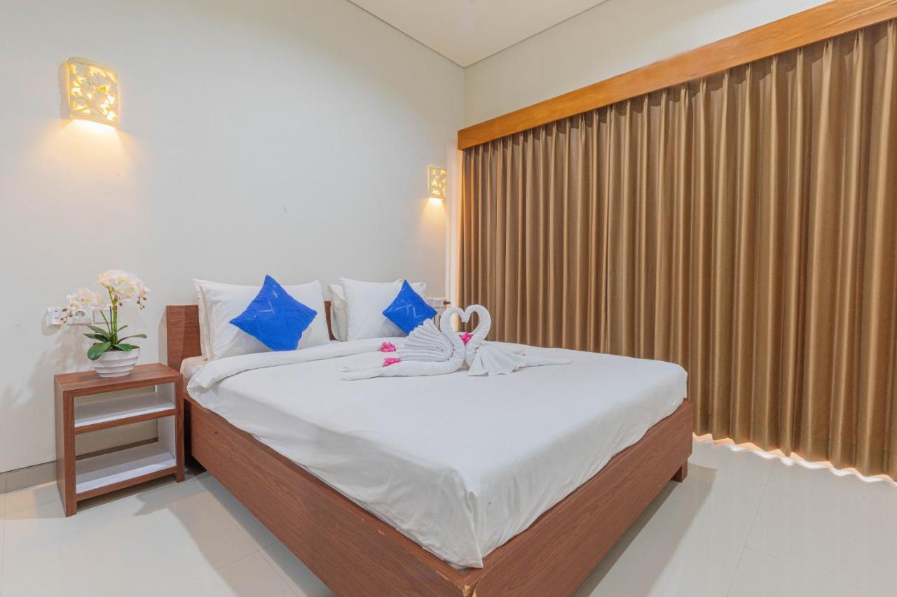 Candra Loka Studio & Apartment By The Loka Kerobokan  Bagian luar foto