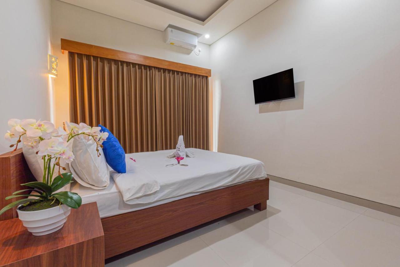 Candra Loka Studio & Apartment By The Loka Kerobokan  Bagian luar foto
