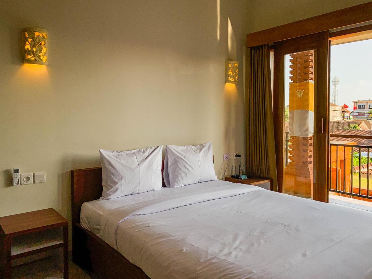 Candra Loka Studio & Apartment By The Loka Kerobokan  Bagian luar foto