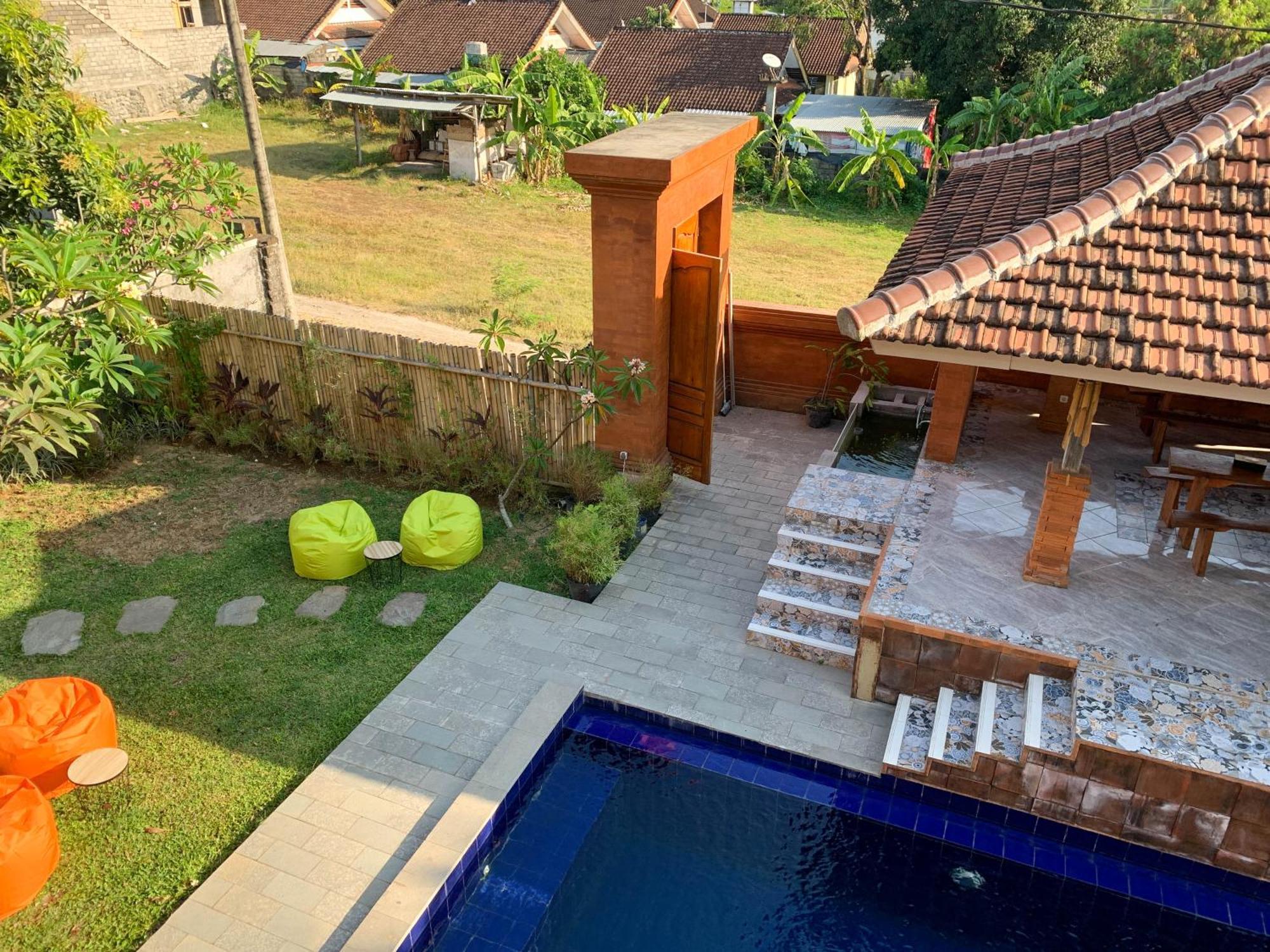 Candra Loka Studio & Apartment By The Loka Kerobokan  Bagian luar foto